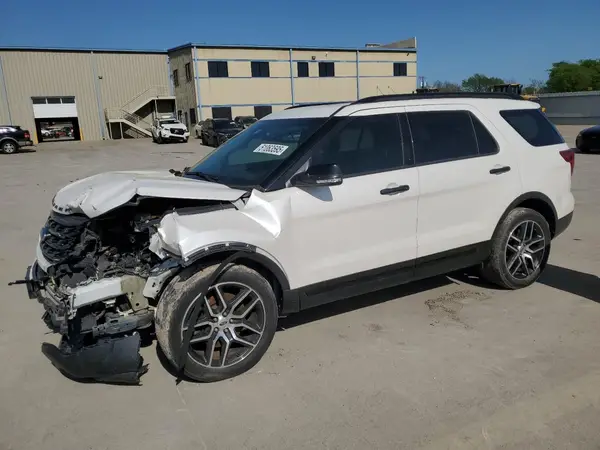1FM5K8GT6HGE22187 2017 FORD EXPLORER - Image 1