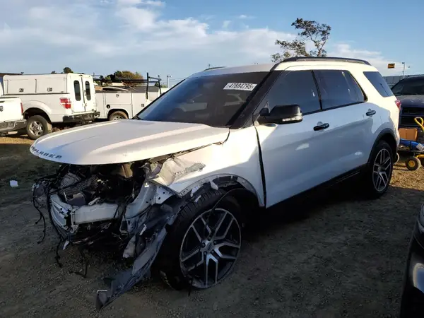 1FM5K8GT6HGE25252 2017 FORD EXPLORER - Image 1