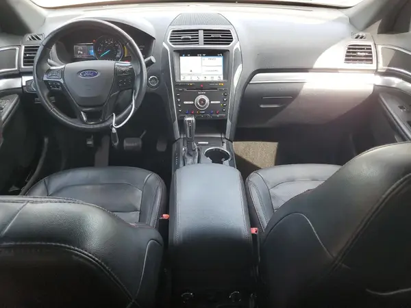 1FM5K8GT6HGE27342 2017 FORD EXPLORER - Image 8
