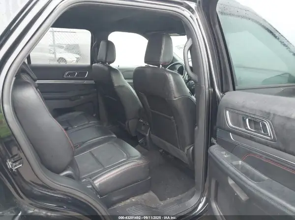1FM5K8GT6JGA10793 2018 FORD EXPLORER - Image 8