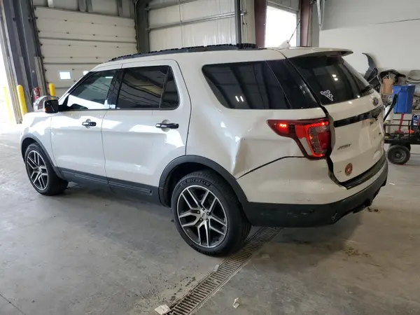 1FM5K8GT6JGA33586 2018 FORD EXPLORER - Image 2