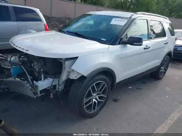 1FM5K8GT6JGA98664 2018 FORD EXPLORER - Image 2
