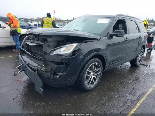 1FM5K8GT6JGB10313 2018 FORD EXPLORER - Image 2