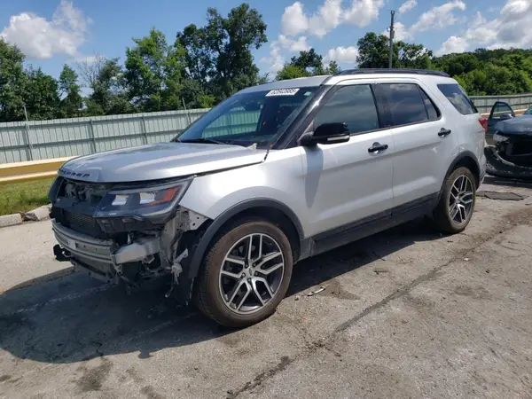 1FM5K8GT6JGB13745 2018 FORD EXPLORER - Image 1
