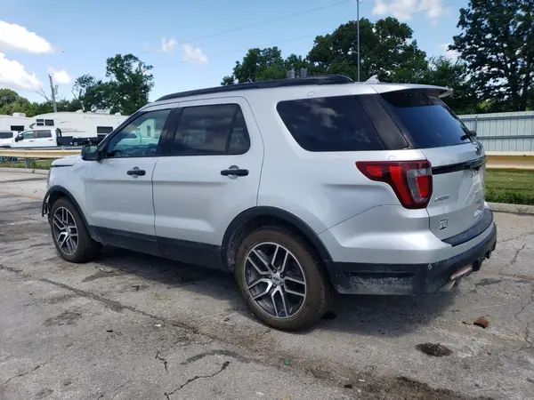 1FM5K8GT6JGB13745 2018 FORD EXPLORER - Image 2