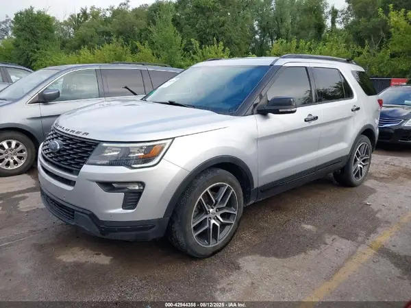 1FM5K8GT6JGC01310 2018 FORD EXPLORER - Image 2