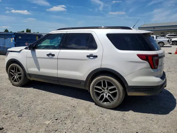 1FM5K8GT6KGA32827 2019 FORD EXPLORER - Image 2