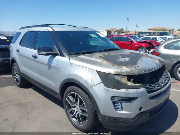 1FM5K8GT6KGB08238 2019 FORD EXPLORER - Image 1