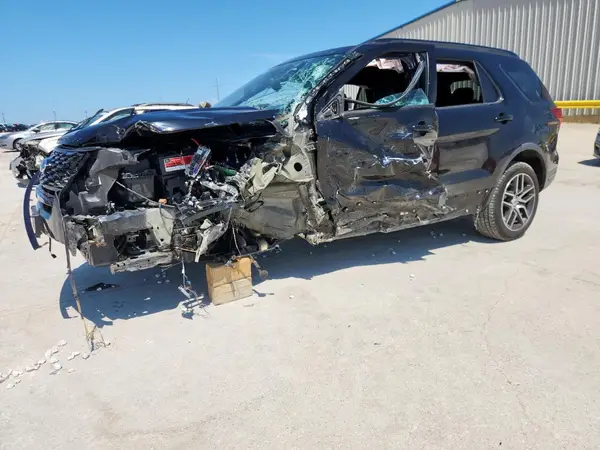 1FM5K8GT6KGB52935 2019 FORD EXPLORER - Image 1
