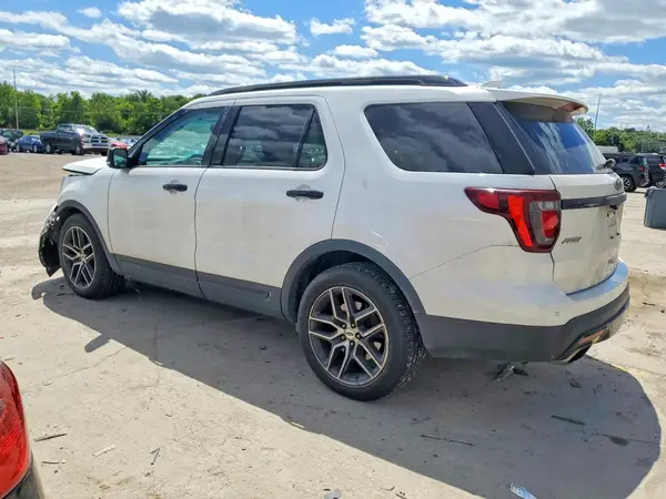 1FM5K8GT7GGB60856 2016 FORD EXPLORER - Image 2