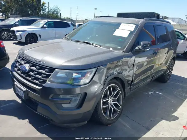 1FM5K8GT7GGB95669 2016 FORD EXPLORER - Image 2