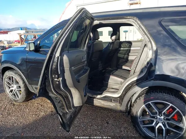 1FM5K8GT7GGC33952 2016 FORD EXPLORER - Image 8