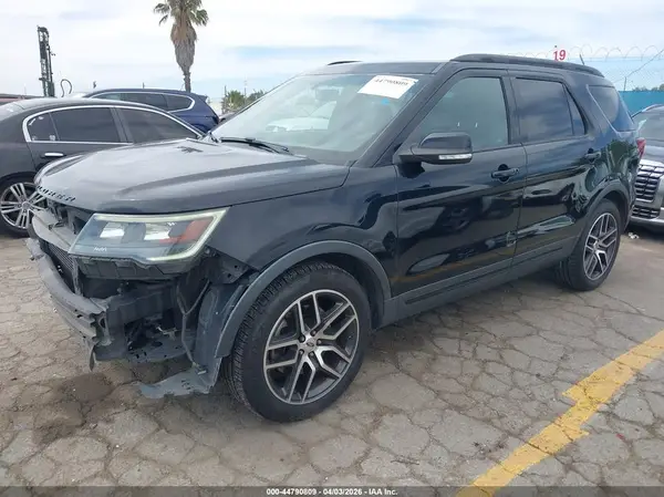 1FM5K8GT7GGC41114 2016 FORD EXPLORER - Image 2