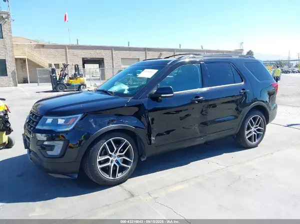 1FM5K8GT7GGC62464 2016 FORD EXPLORER - Image 2