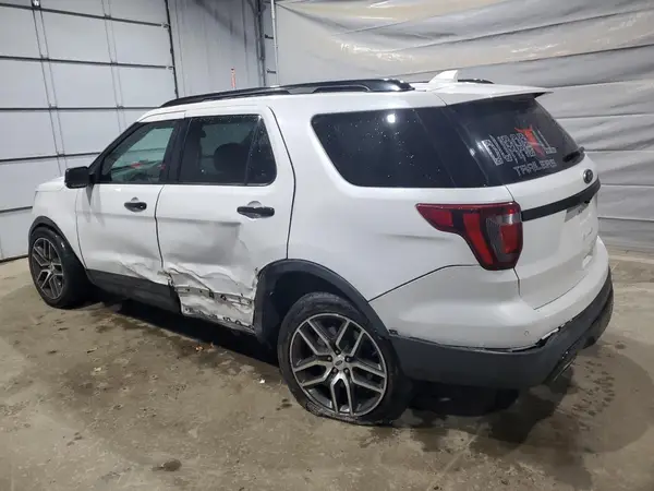 1FM5K8GT7GGC80480 2016 FORD EXPLORER - Image 2