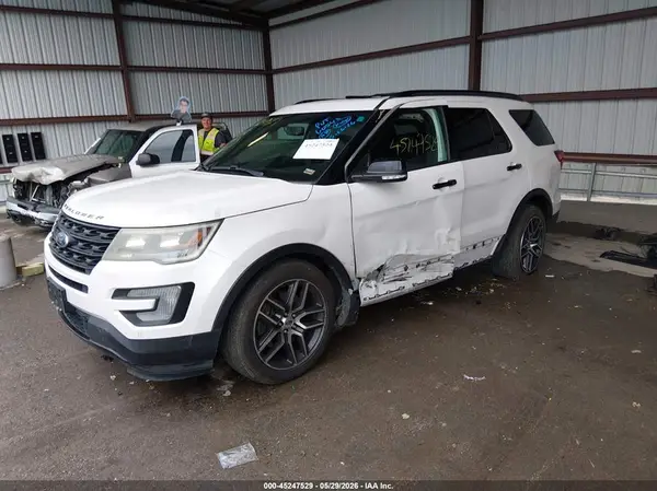 1FM5K8GT7GGC86151 2016 FORD EXPLORER - Image 2