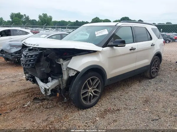 1FM5K8GT7HGA19383 2017 FORD EXPLORER - Image 2