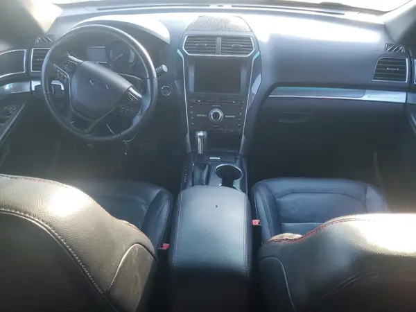 1FM5K8GT7HGA26141 2017 FORD EXPLORER - Image 8
