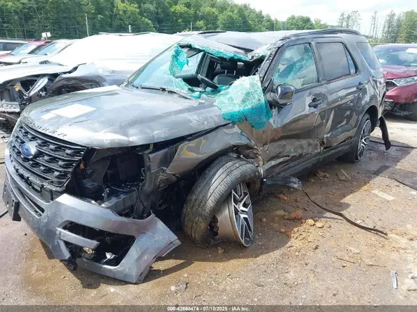 1FM5K8GT7HGA41304 2017 FORD EXPLORER - Image 2