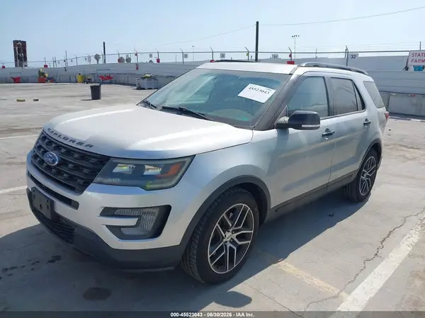 1FM5K8GT7HGA60760 2017 FORD EXPLORER - Image 2