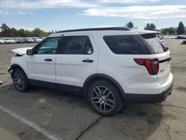 1FM5K8GT7HGA70091 2017 FORD EXPLORER - Image 2