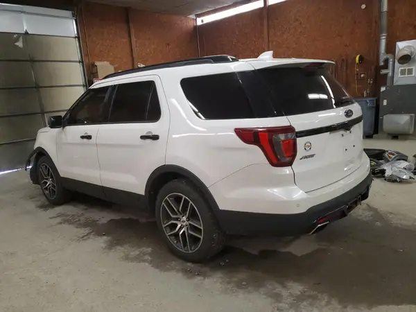 1FM5K8GT7HGA84959 2017 FORD EXPLORER - Image 2