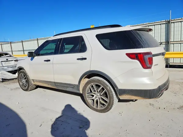 1FM5K8GT7HGA98943 2017 FORD EXPLORER - Image 2