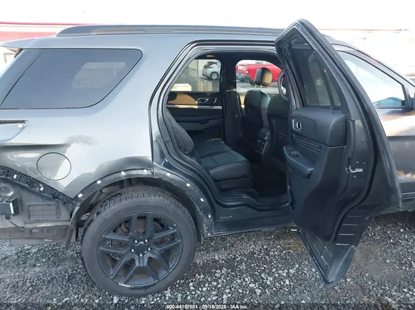 1FM5K8GT7HGB46781 2017 FORD EXPLORER - Image 8