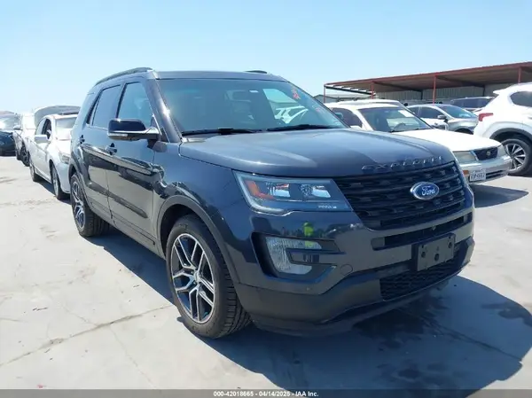 1FM5K8GT7HGB52600 2017 FORD EXPLORER - Image 1