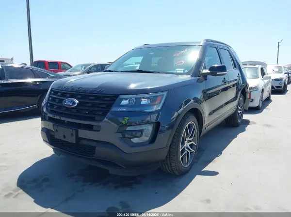 1FM5K8GT7HGB52600 2017 FORD EXPLORER - Image 2
