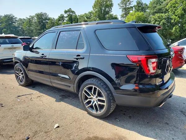 1FM5K8GT7HGC51028 2017 FORD EXPLORER - Image 2