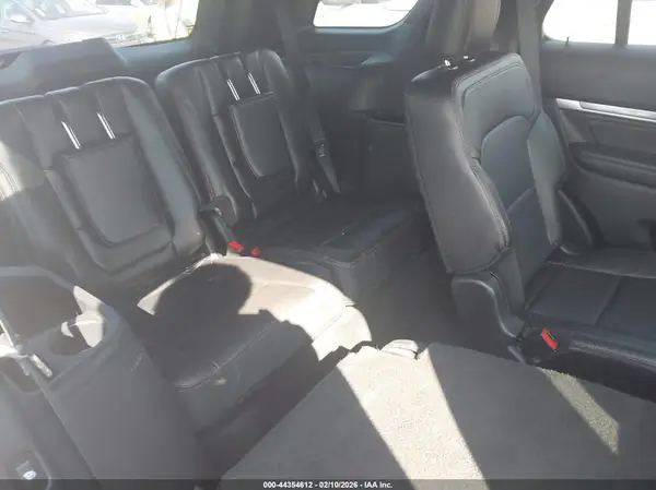 1FM5K8GT7HGC60134 2017 FORD EXPLORER - Image 8