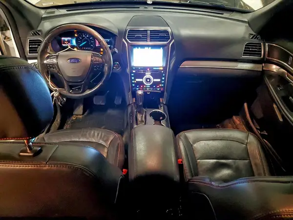 1FM5K8GT7HGC75216 2017 FORD EXPLORER - Image 8