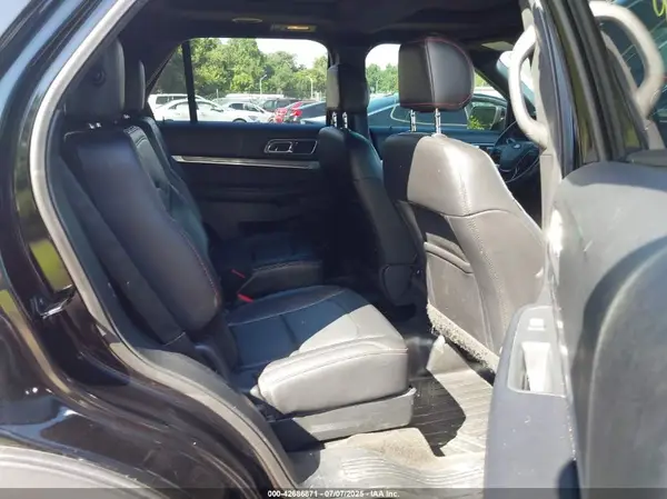 1FM5K8GT7HGE08945 2017 FORD EXPLORER - Image 8
