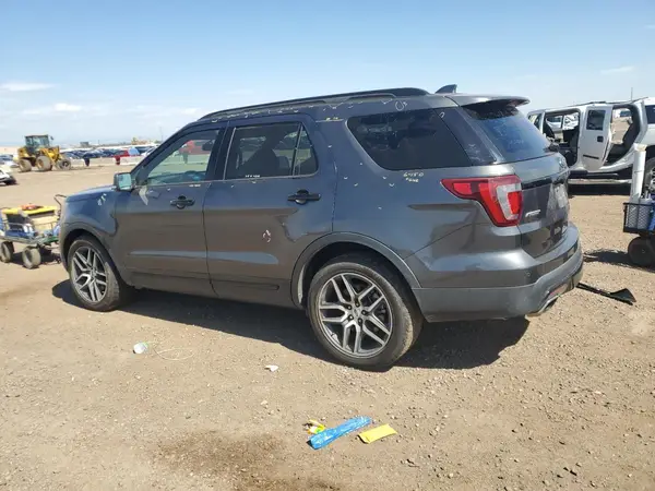 1FM5K8GT7HGE26569 2017 FORD EXPLORER - Image 2