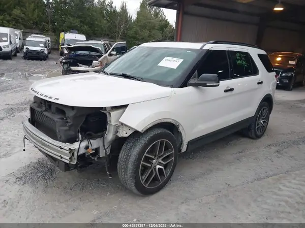 1FM5K8GT7JGA40322 2018 FORD EXPLORER - Image 2