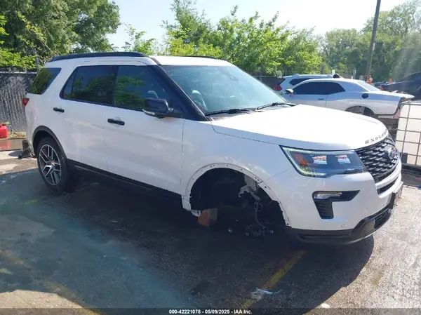 1FM5K8GT7JGB08652 2018 FORD EXPLORER - Image 1