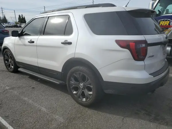 1FM5K8GT7JGB32174 2018 FORD EXPLORER - Image 2