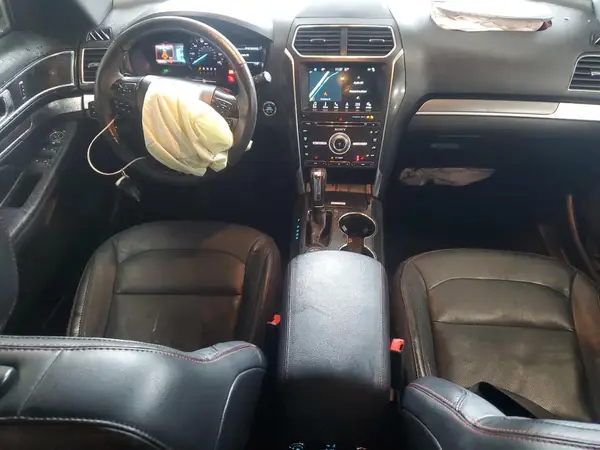 1FM5K8GT7JGB40243 2018 FORD EXPLORER - Image 8