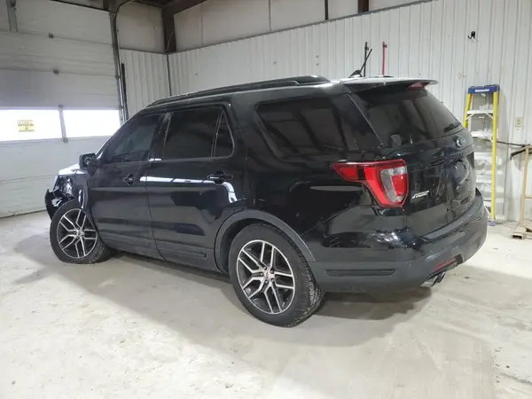 1FM5K8GT7JGB51209 2018 FORD EXPLORER - Image 2