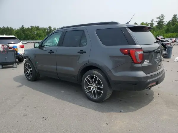 1FM5K8GT7JGB73212 2018 FORD EXPLORER - Image 2