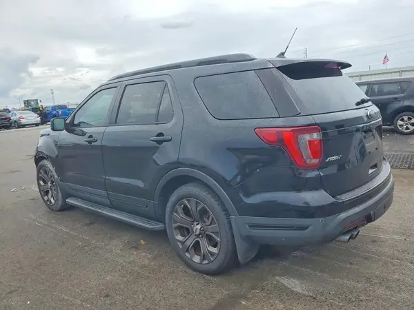 1FM5K8GT7JGB85151 2018 FORD EXPLORER - Image 2