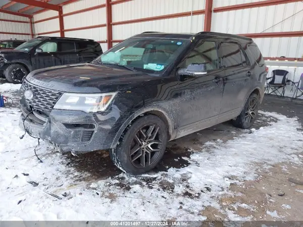 1FM5K8GT7JGC01977 2018 FORD EXPLORER - Image 2