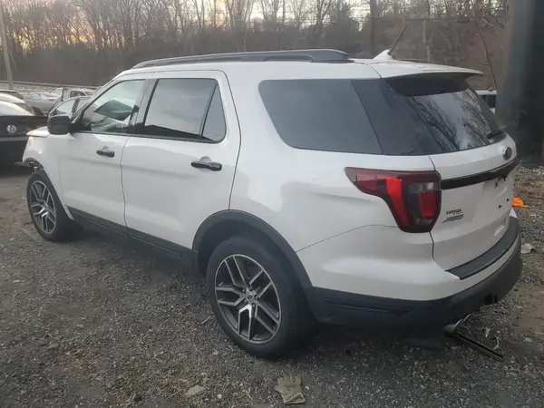 1FM5K8GT7JGC07133 2018 FORD EXPLORER - Image 2