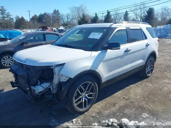 1FM5K8GT7JGC47583 2018 FORD EXPLORER - Image 2