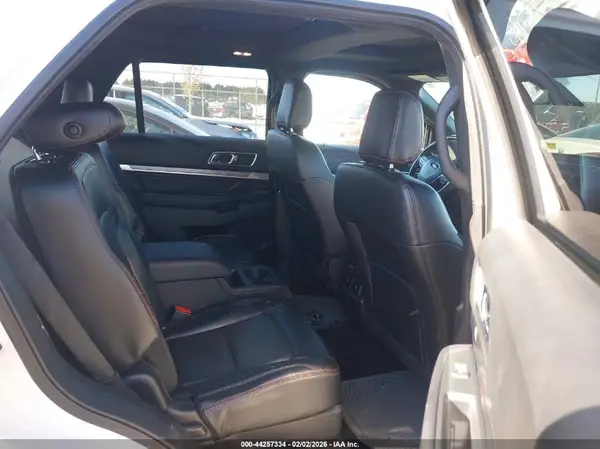 1FM5K8GT7JGC47583 2018 FORD EXPLORER - Image 8