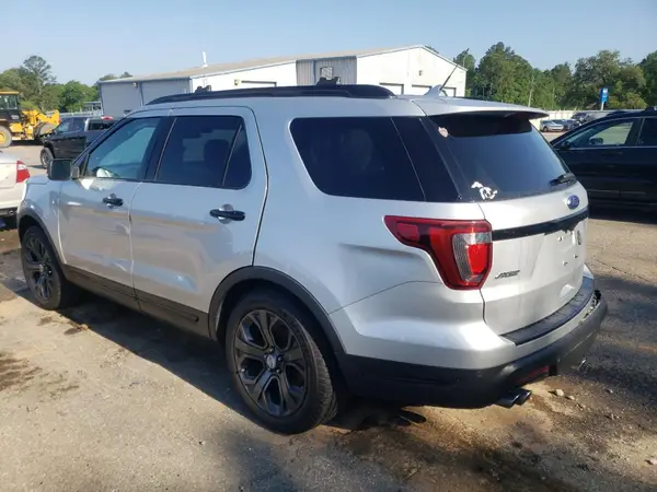1FM5K8GT7JGC53478 2018 FORD EXPLORER - Image 2