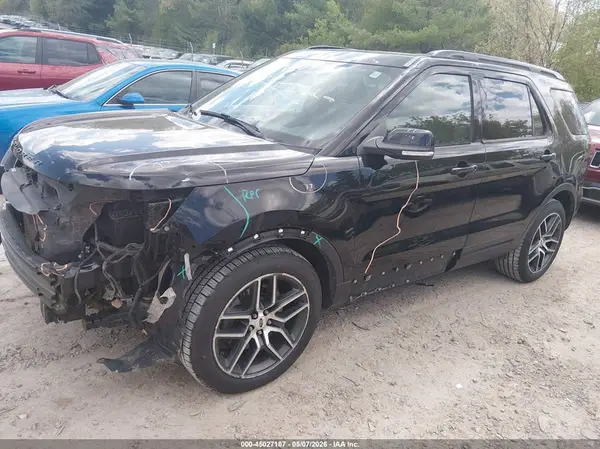 1FM5K8GT7JGC78025 2018 FORD EXPLORER - Image 2
