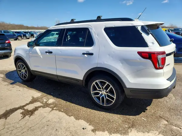 1FM5K8GT7KGA05507 2019 FORD EXPLORER - Image 2