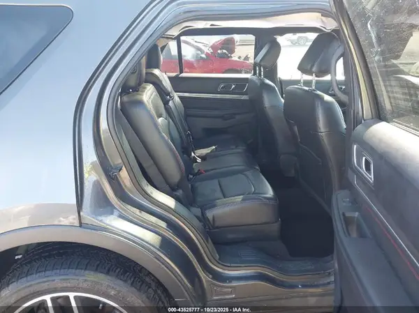 1FM5K8GT7KGA53962 2019 FORD EXPLORER - Image 8